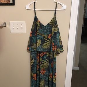 Haiwaiian floral dress!